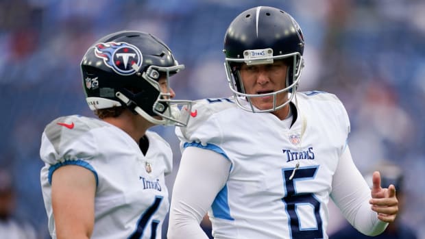 Titans place kicker Nick Folk (6) chats with punter Ryan Stonehouse (4) as the team gets ready to face the Los Angeles Chargers.
